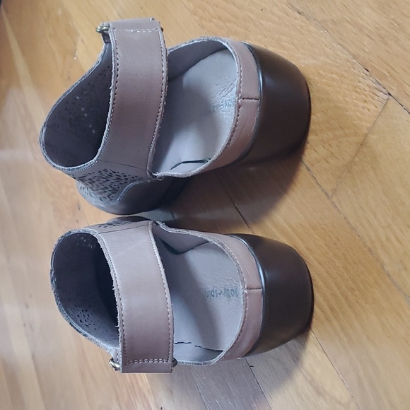 LN! Easy Spirit Slingback Shoes - Picture 8 of 8